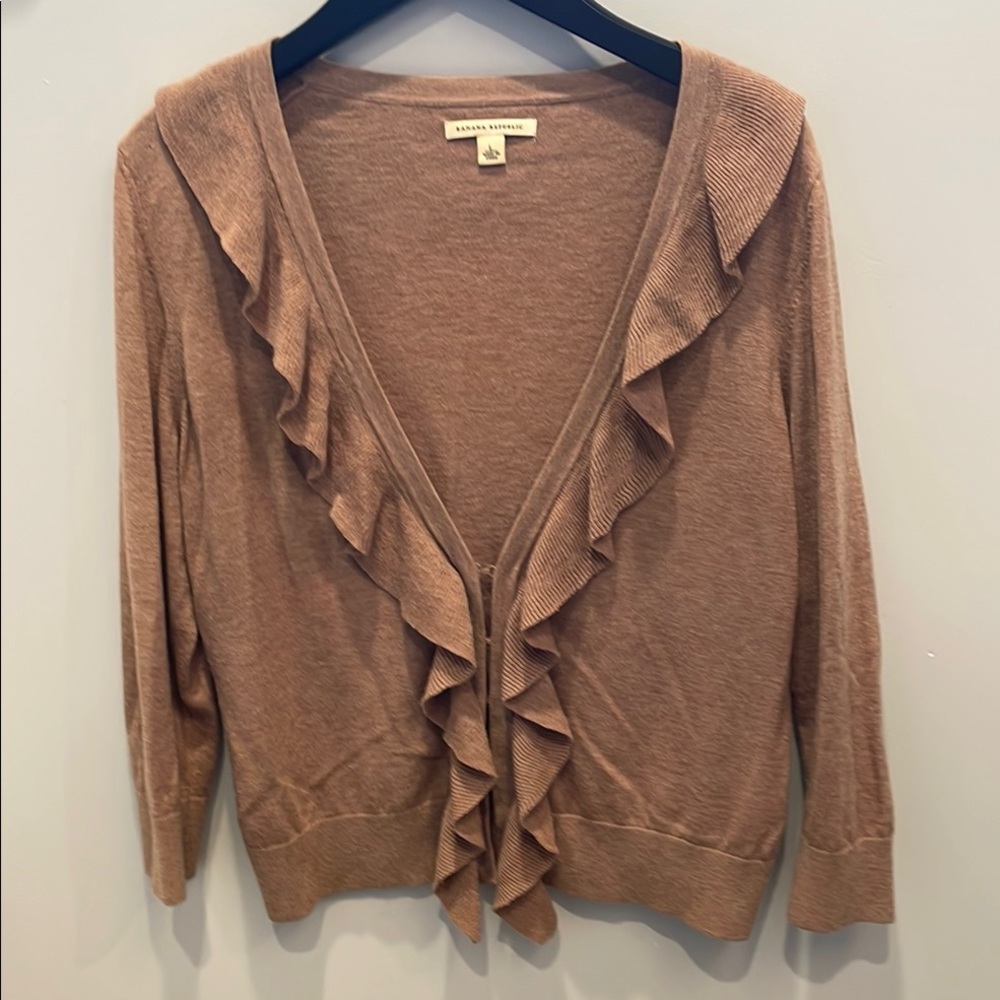 Banana Republic Soft Wool Ruffle Cardigan - Picture 8 of 12